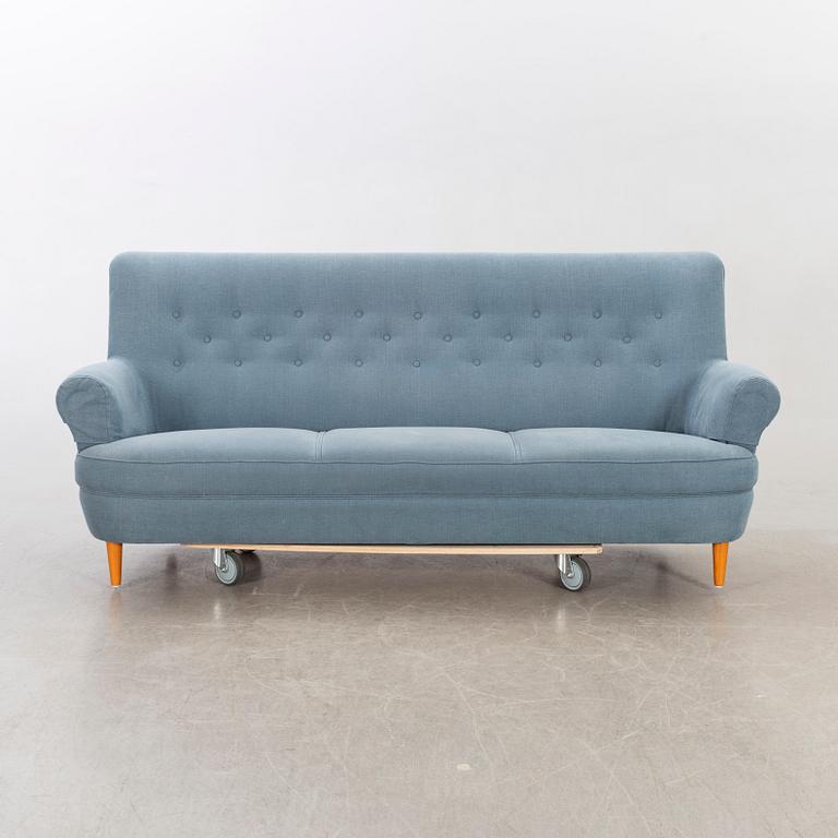 Carl Malmsten, A sofa "Hemmakväll" from latter half of 20th century.