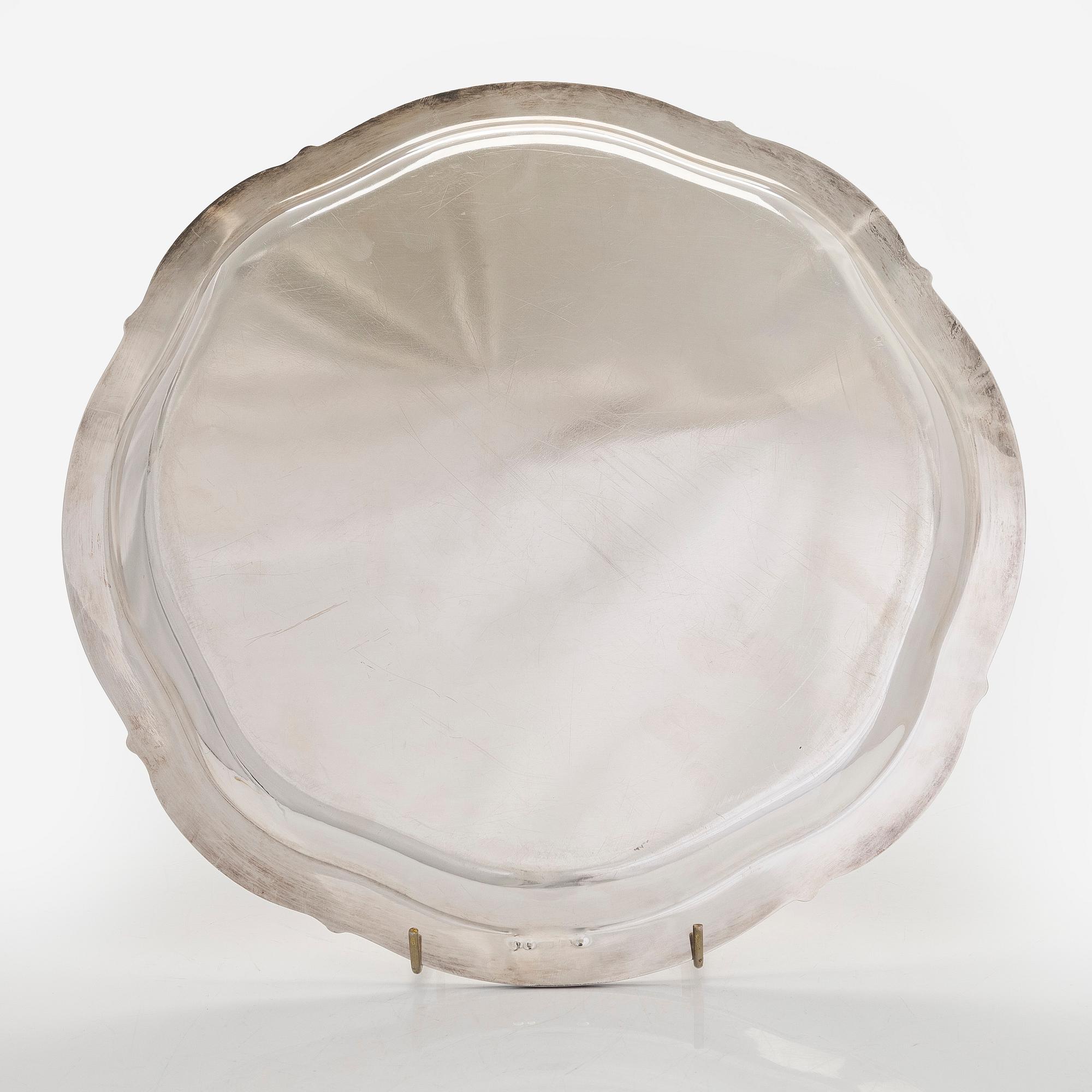 Tarjotin, hopeaa, suomalaiset tuontileimat.