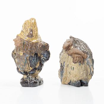 Figuriner 7 st, stengods, "John Bauers Troll", Rosa Ljung, Höganäs.