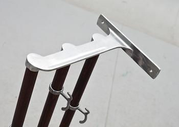 HATTHYLLOR, ett par. Funkis, 1900-talets första hälft.