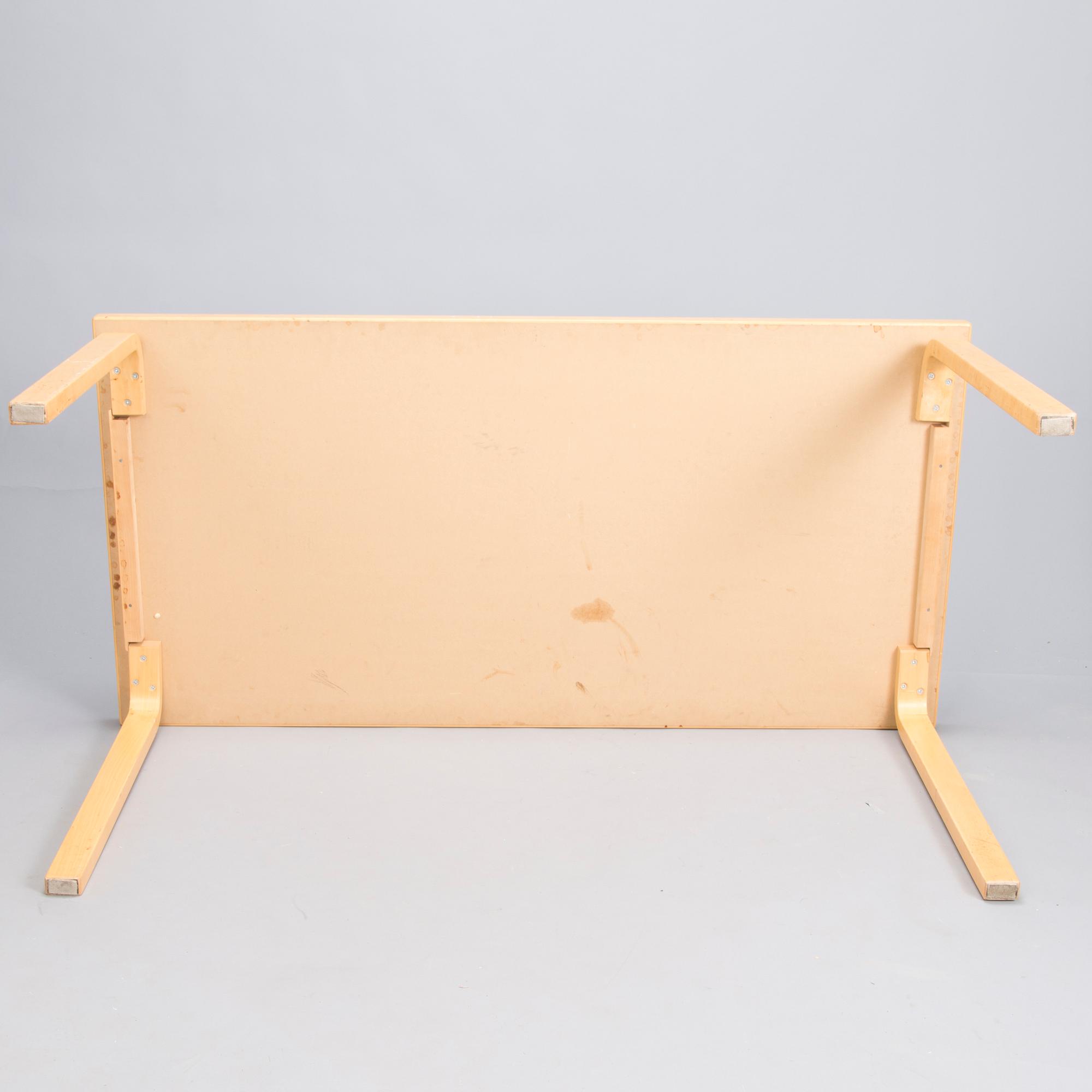 ALVAR AALTO, a late 20th century  '81A', table for Artek.