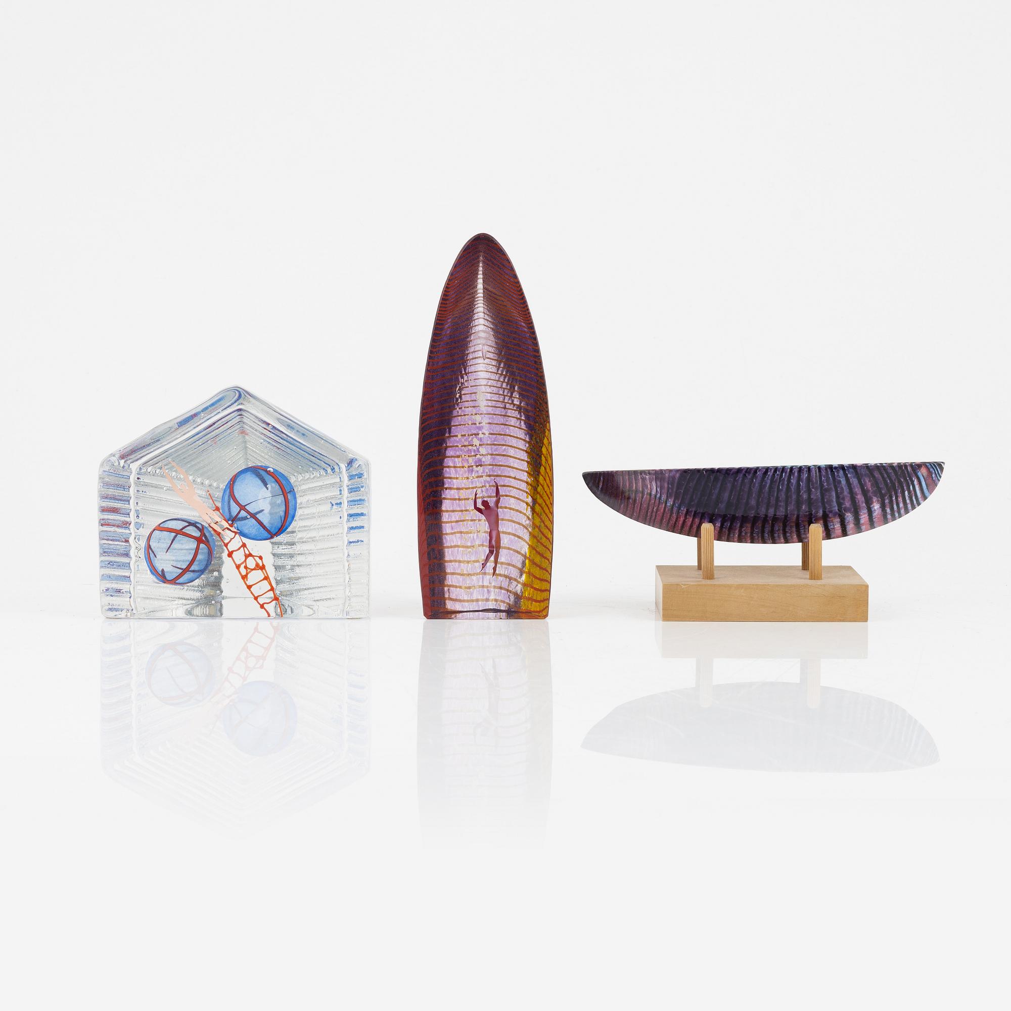 Bertil Vallien, a group of three glass sculptures, Kosta Boda.