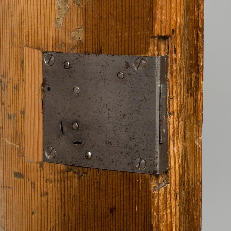 A PAINTED PINE CUPBOARD DATED FROM 1805 JÄMTLAND, SWEDEN.