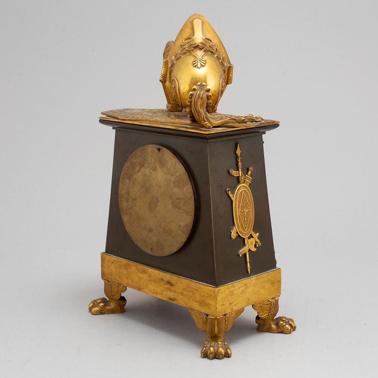 A French Empire early 19th century mantel clock.