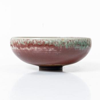 Liisa Hallamaa (Larsen), a bowl, Arabia, Finland.