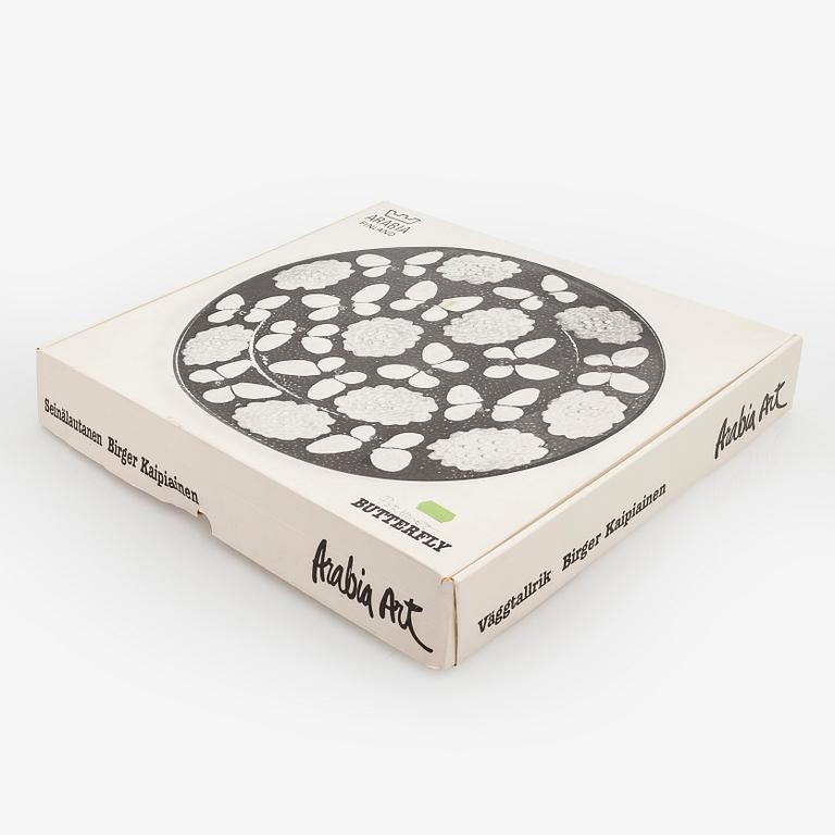 Birger Kaipiainen, a ceramic 'Butterfly' plate for Arabia Art 1982, signed and numbered II 0/300.