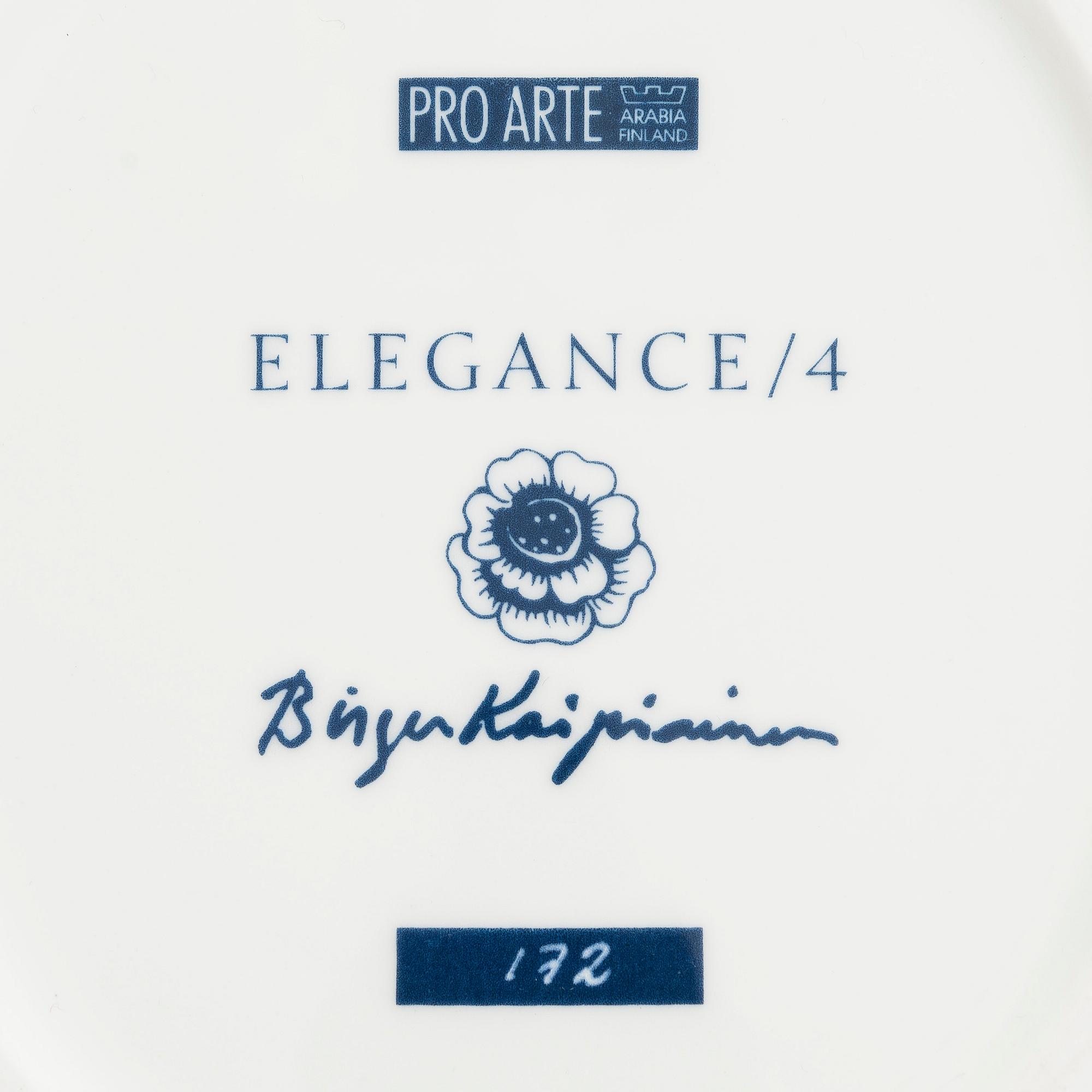 Birger Kaipiainen, A decorative porcelain dish, 'Elegance/4', numbered 172. Pro Arte, Arabia.