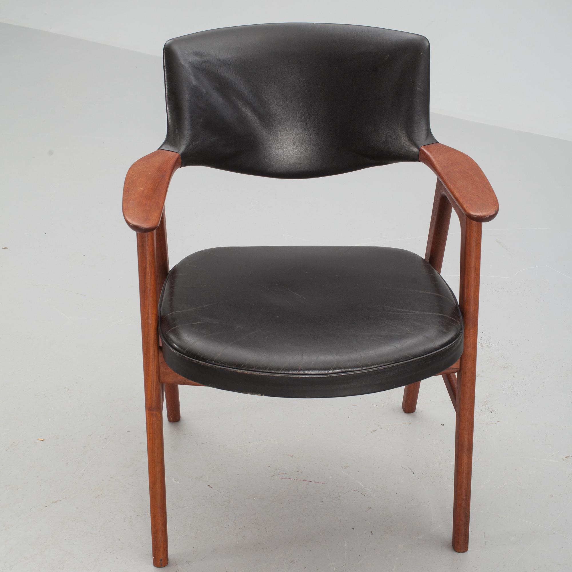 KARMSTOL, Erik Kirkegaard, Höng Stolefabrik, Danmark, märkt.
