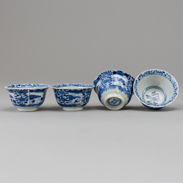 Eight blue and white cups with saucers, Qing dynasty, Kangxi (1662-1722).