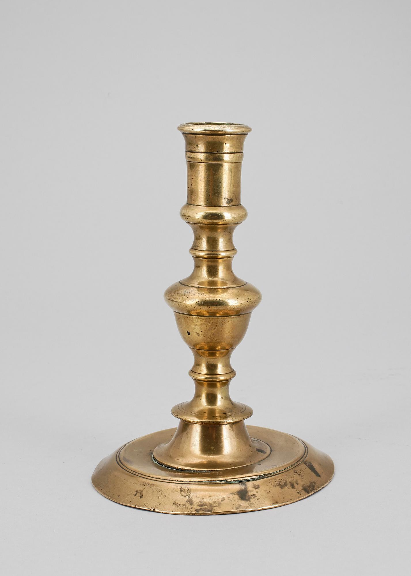 LJUSSTAKE, mässing, barock, 1600-tal.