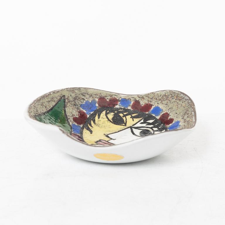 Mari Simmulson, 6 items, Upsala-Ekeby.