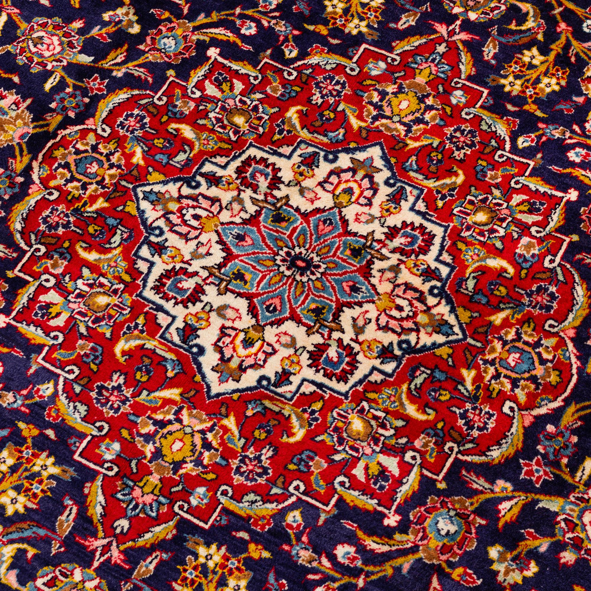 MATTO Kashan, ca 415 x 285 cm.