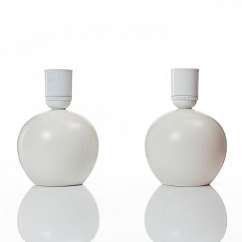 Josef Frank, a pair of model 2575 table lamps, Svenskt Tenn.