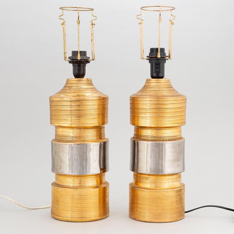 A pair of gold-foliated stoneware table lamps by Bitossi for Bergboms, 1960's/60's.