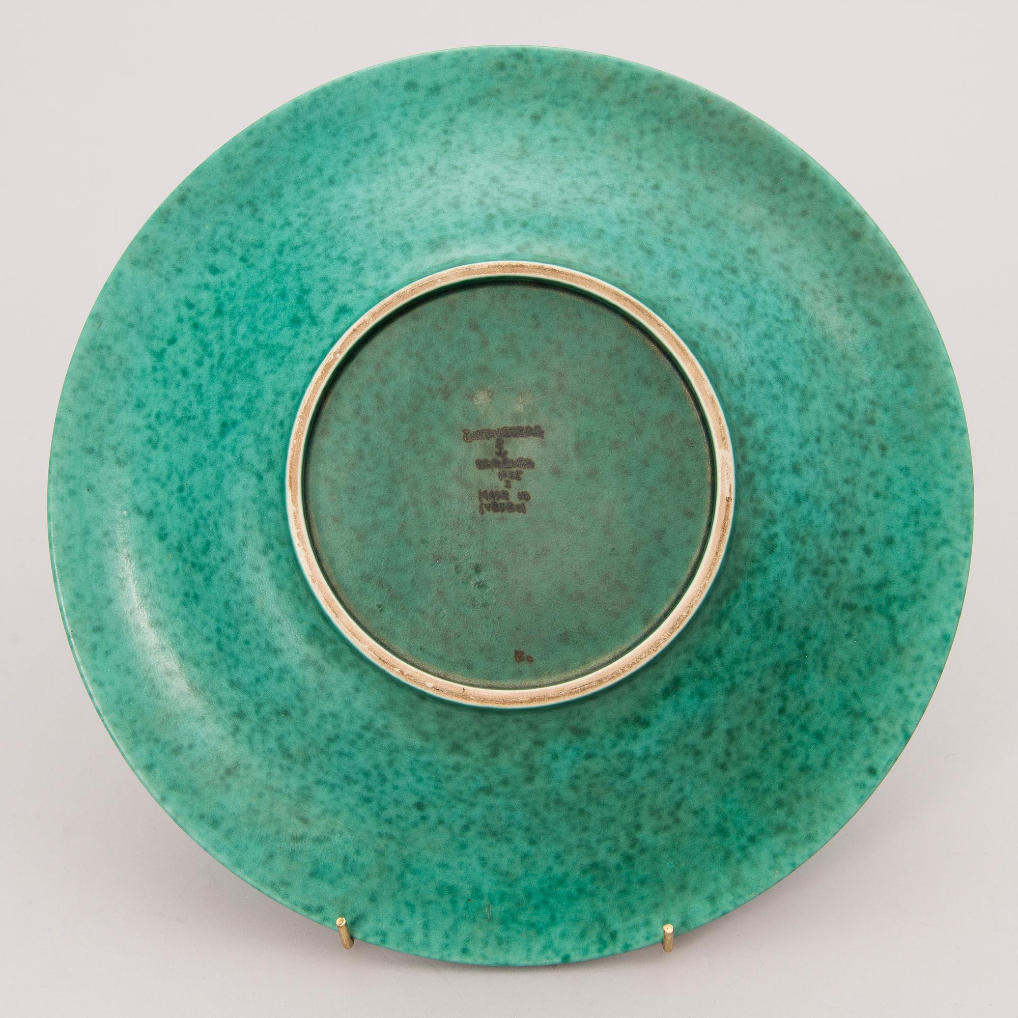 A stoneware dish of the Argenta-series for Gustavsberg, Sweden.