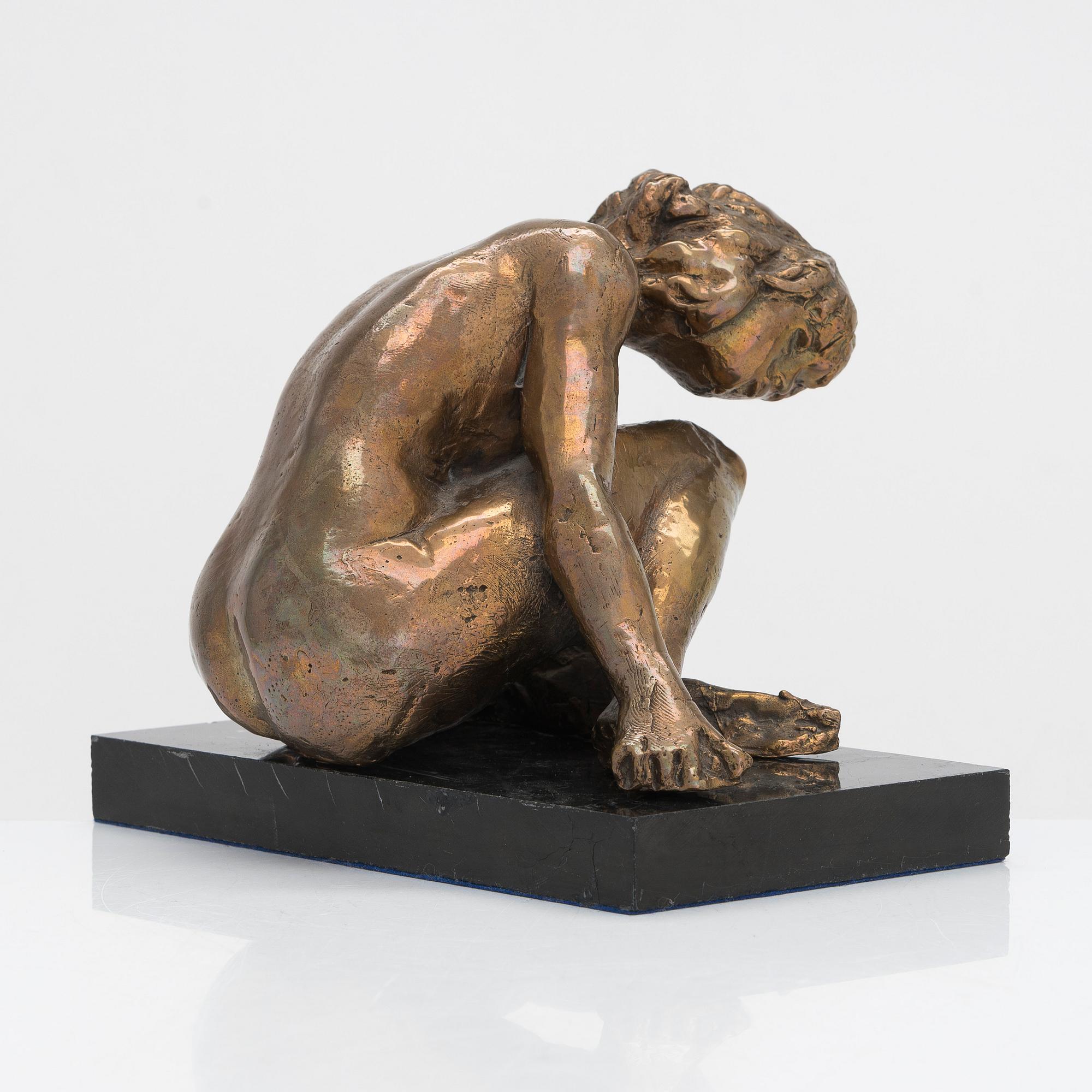 Matti Haupt, Hunched woman.