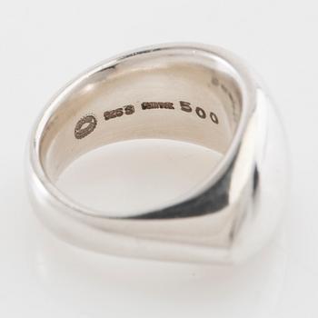 Regitze Overgaard, Ring "Zephyr" modell nr 500 sterlingsilver, Georg Jensen.