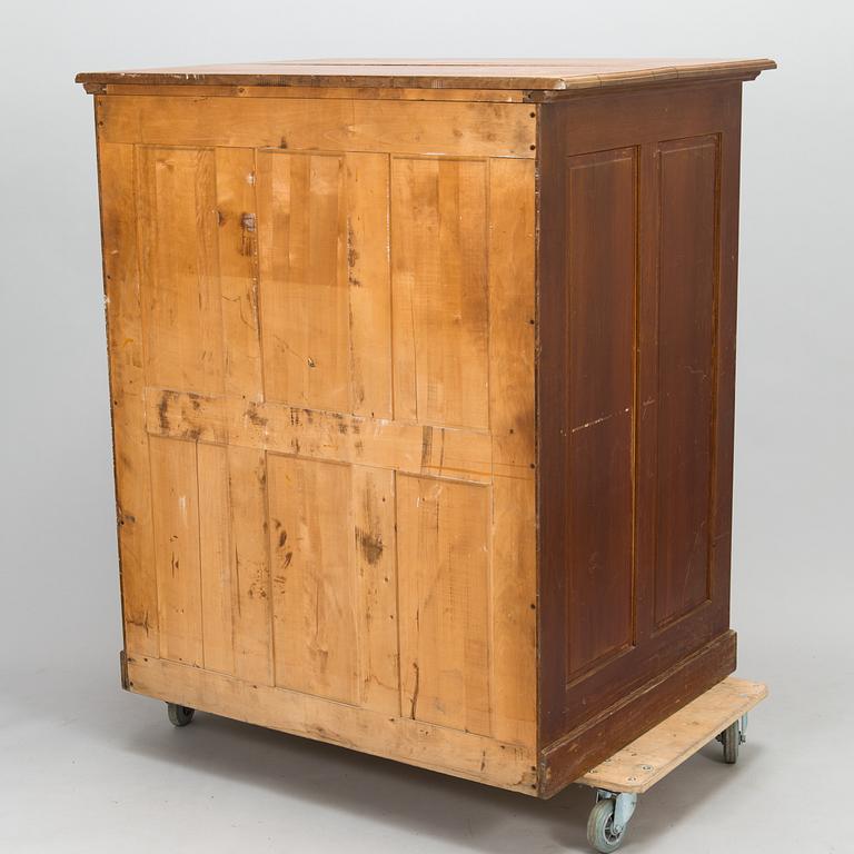 ARKISTOKAAPPI, Billnäs, 1920-30-tal.