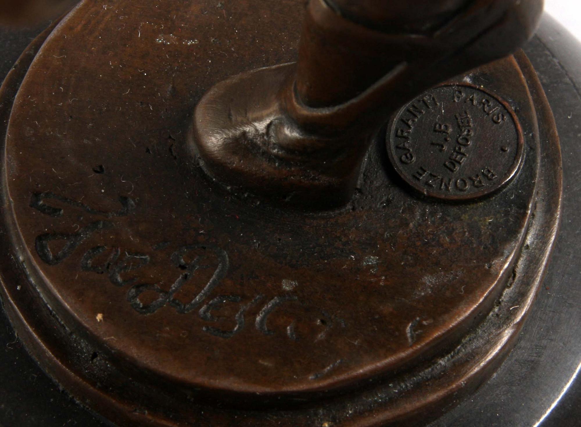 SKULPTUR, brons, efter Joe Descomps.