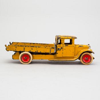 AB SKOGLUND & OLSSON GEFLE, Seto lastbil No 106, gjutjärn, 1930-tal.