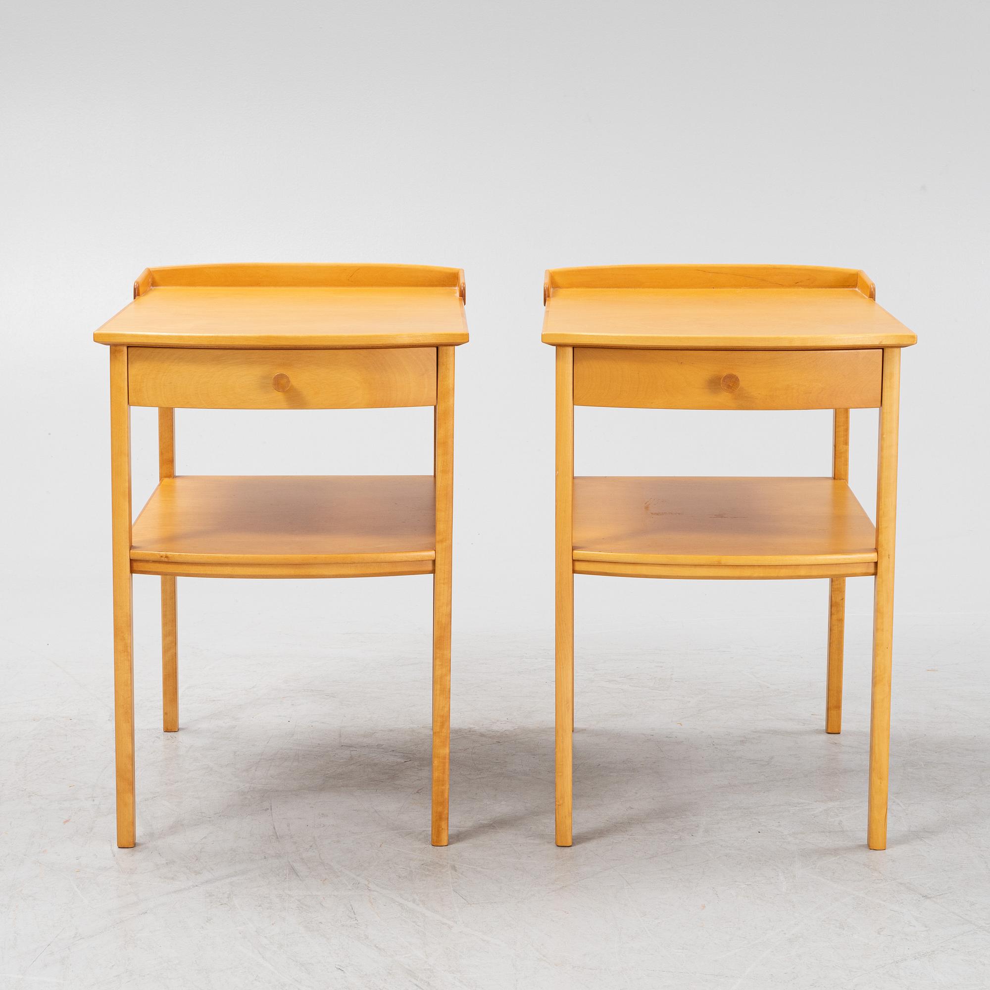 Carl Malmsten, a pair of birch bedside tables, model 'Birgitta'.