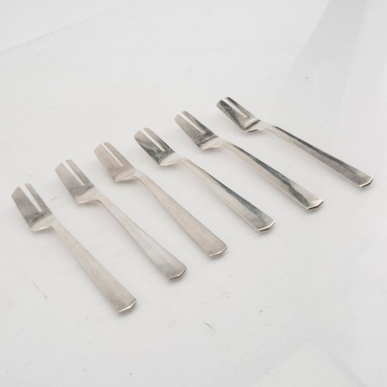 A Swedish 20th century set of 12 silver cake forks mark of Anders Ericson Kristianstad 1969 weight 390 grams.