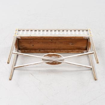 Blombord, Gustaviansk stil, tidigt 1900-tal.