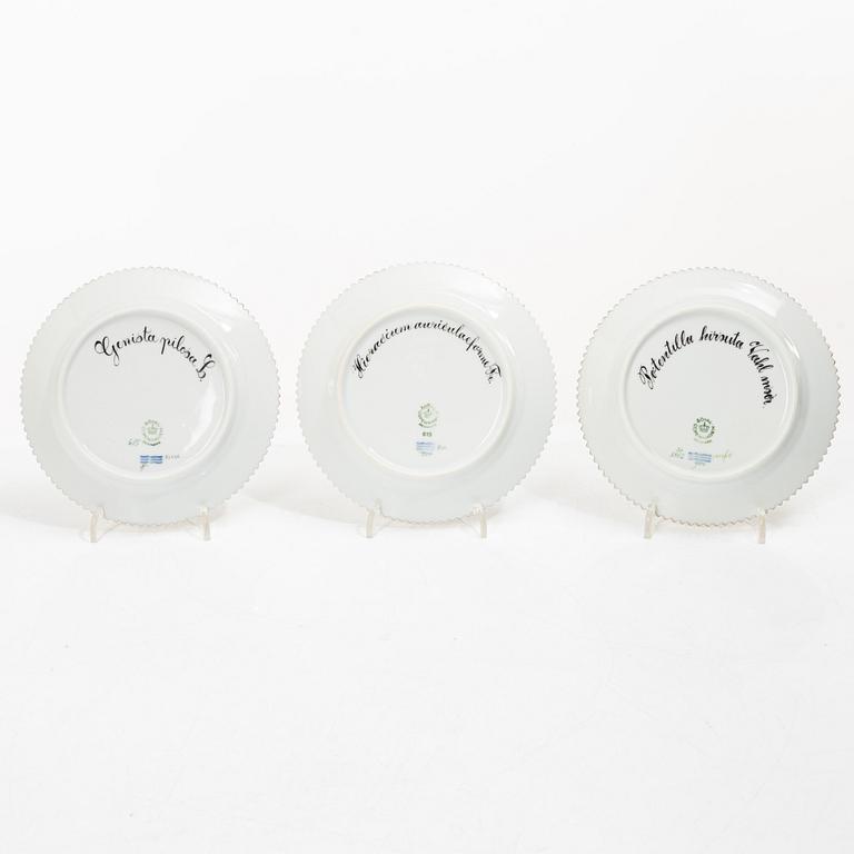 Royal Copenhagen, nine fruit plates, 'Flora Danica', Denmark.