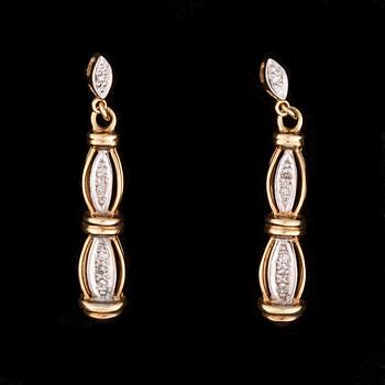 SMYCKESSET, 14K guld, diamanter. Vikt ca 17,2 g.