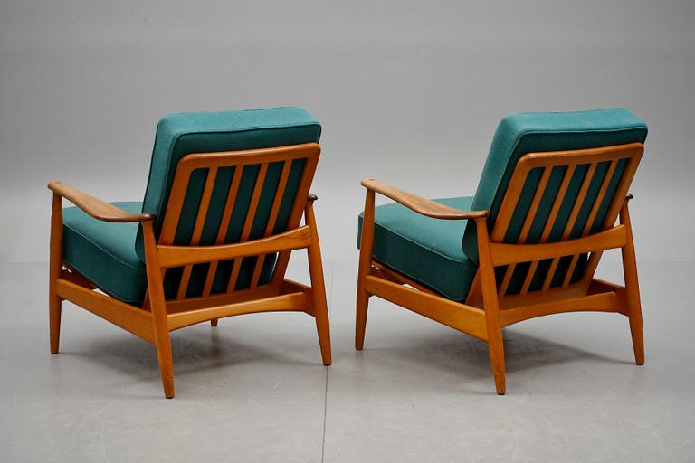 FÅTÖLJER, ett par, 1900-talets andra hälft.