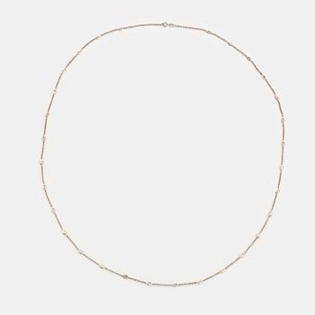 Collier 18K vitguld med markisformade briljantslipade diamanter.