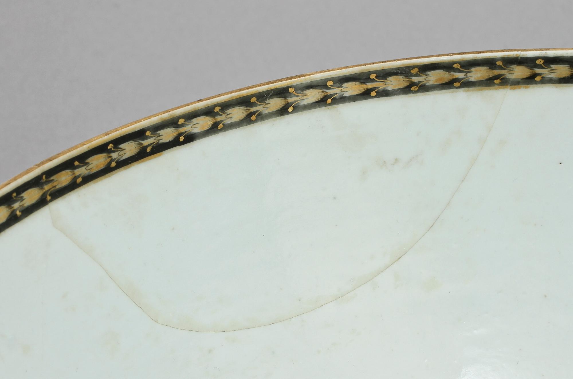 BÅLSKÅL samt KAFFEKOPPAR, 11 st, porslin, Kina, 1700/1800-tal.