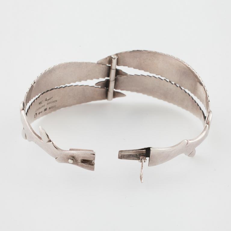 GERTRUD ENGEL, A Michelsen, Srockholm, 1953, a bangle.