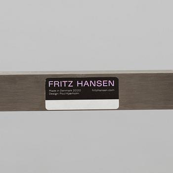 Poul Kjaerholm, matbord, "PK54A", Fritz Hansen, 2020.