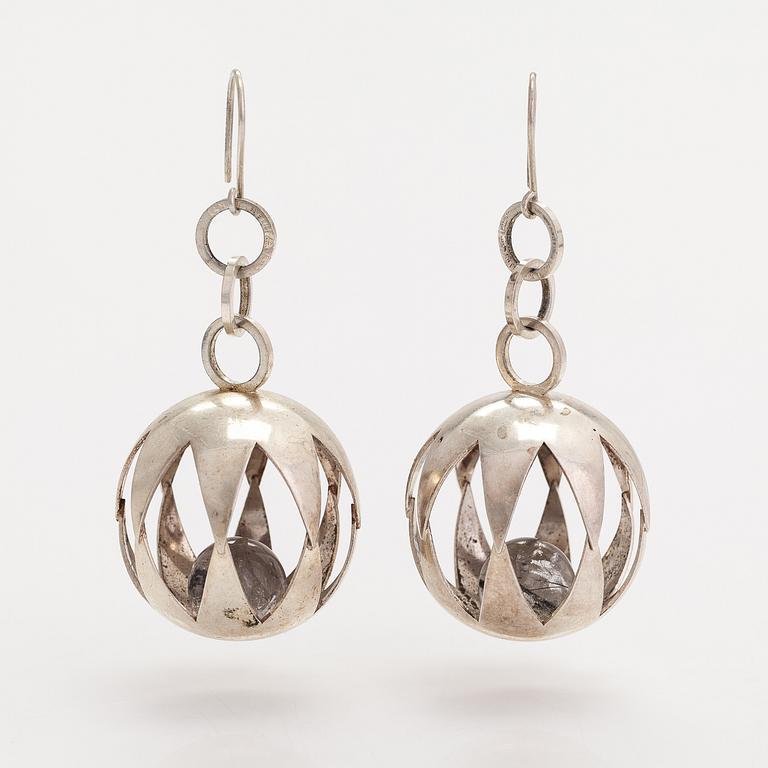 Elis Kauppi, A pair of silver and rutile quartz earrings. Kupittaan kulta, Turku 1966.