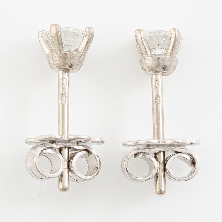 Earrings, Strömdahls, 18K white gold with round brilliant-cut diamonds, total approx. 0.38 ct.