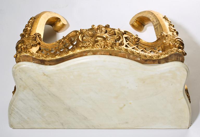 KONSOLBORD, nyrokoko, sent 1800-tal.