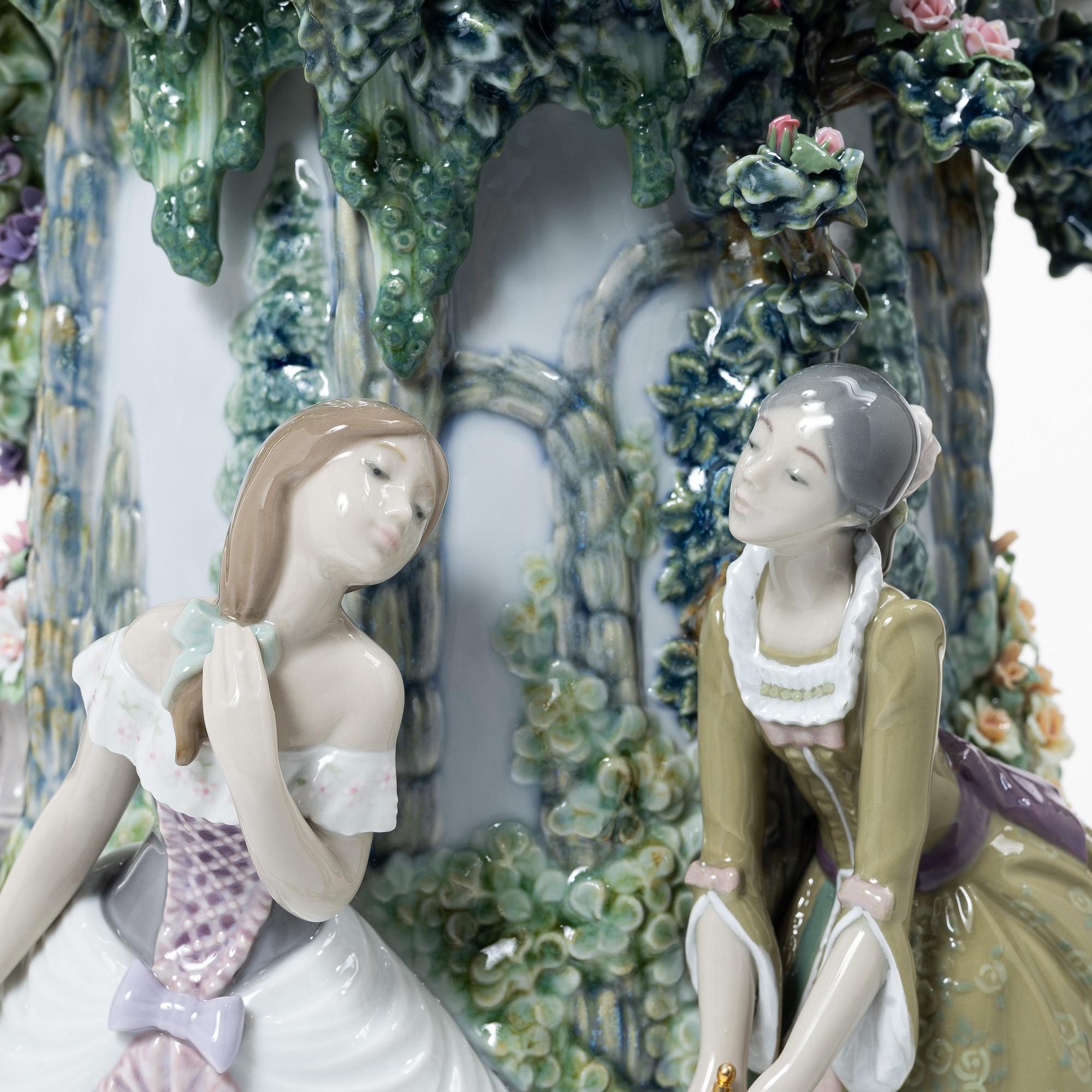 Lladró, "Ladies from Aranjuez vase", vas, Spanien.