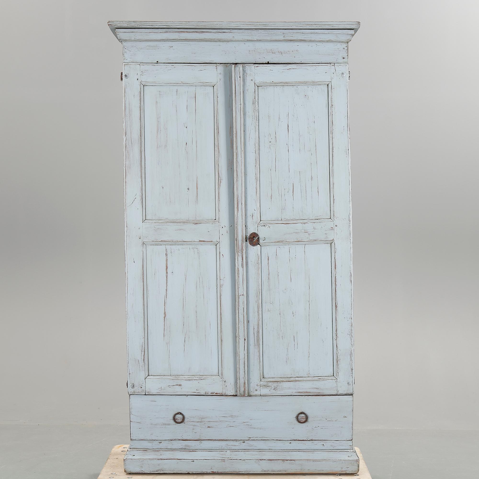 STÅNDSKÅP, allmoge, 17/1800-tal.