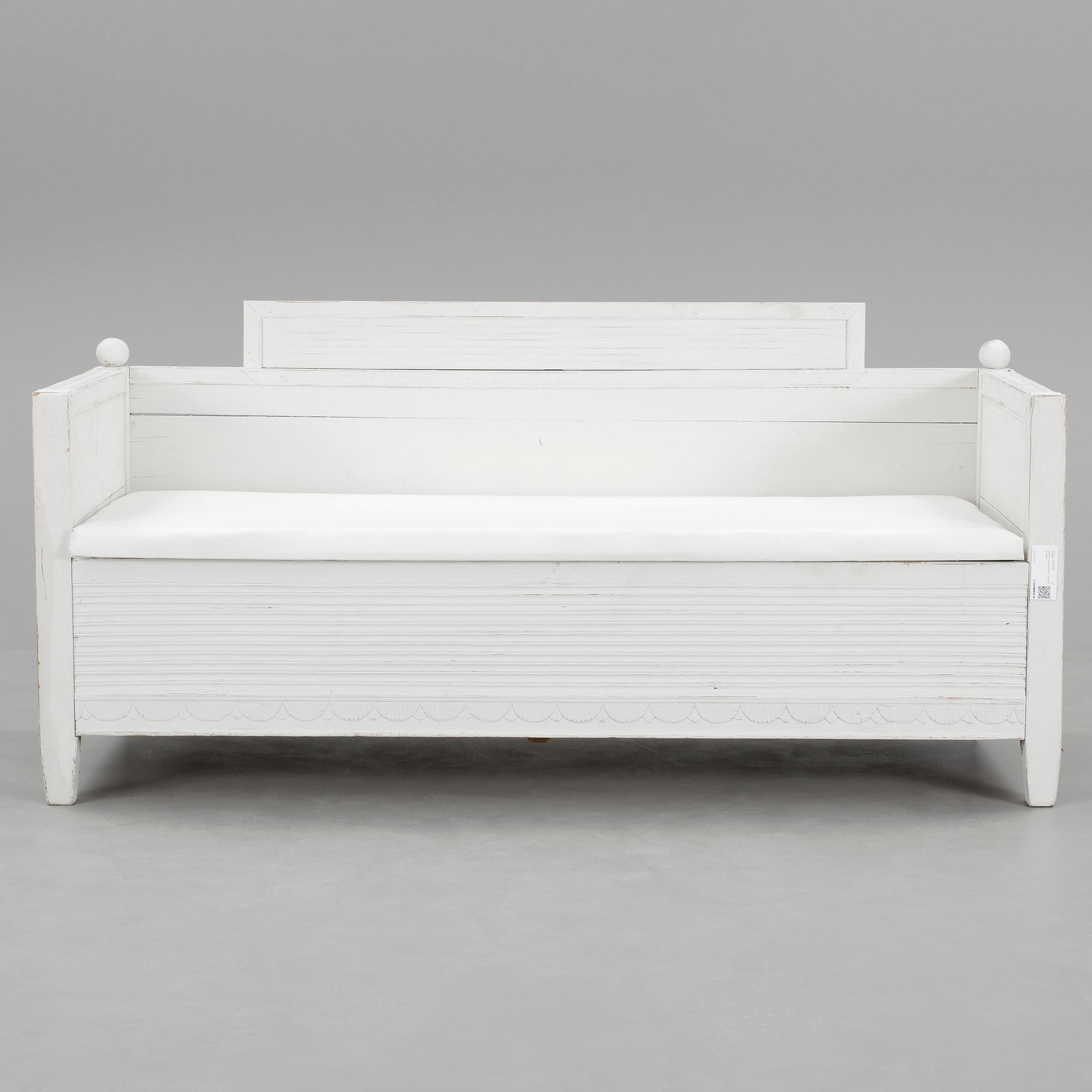 SOFFA, gustaviansk, omkring år 1800.
