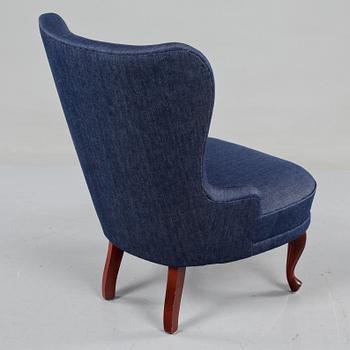 EMMAFÅTÖLJ omkring 1900-talets mitt.