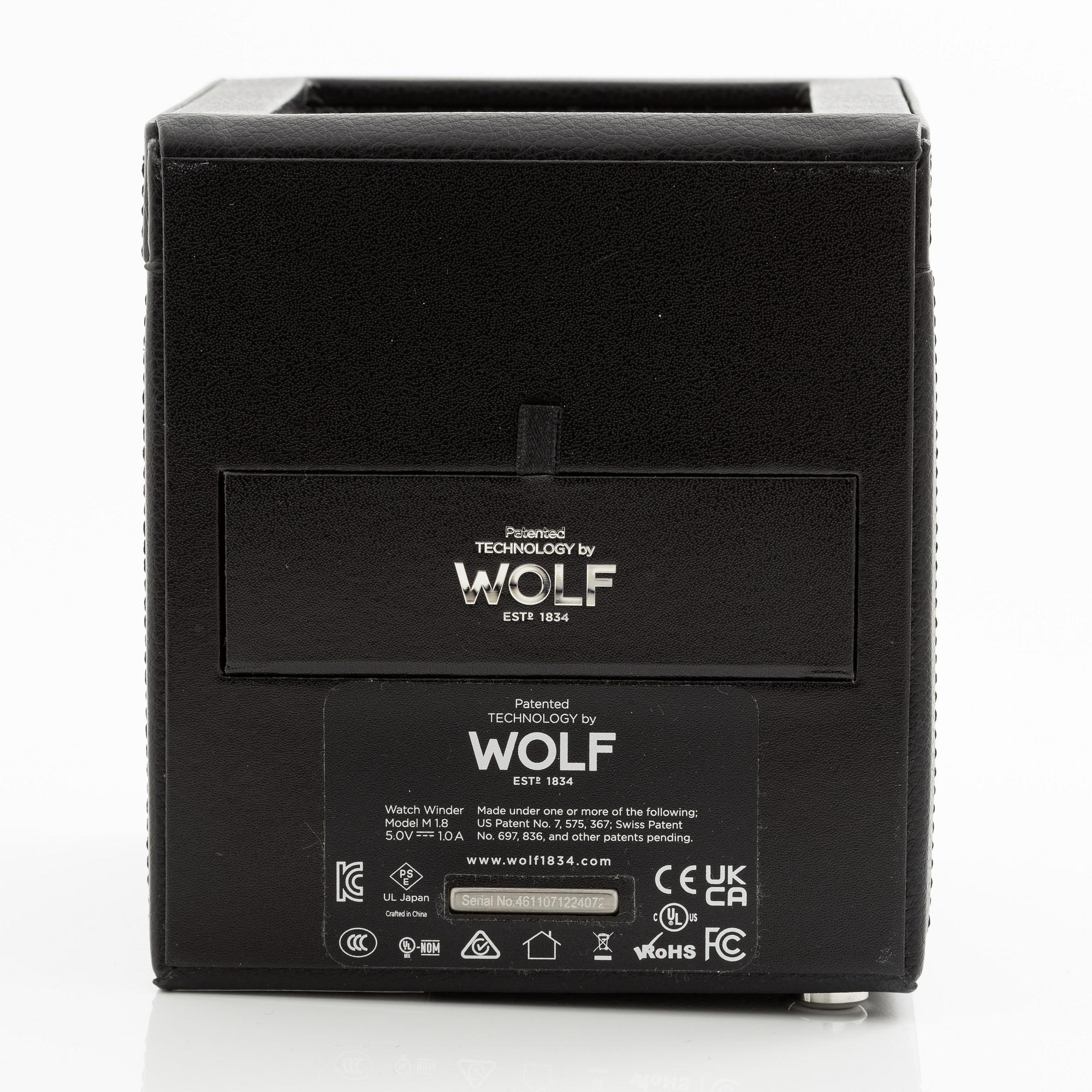 Wolf, Cub Single Winder, 14 x 15.4 x 14.8 cm.