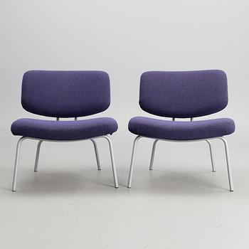 FÅTÖLJER, ett par, "Clea", Kristiina Lassus Studio, Zanotta. Modellen formgiven 1998.