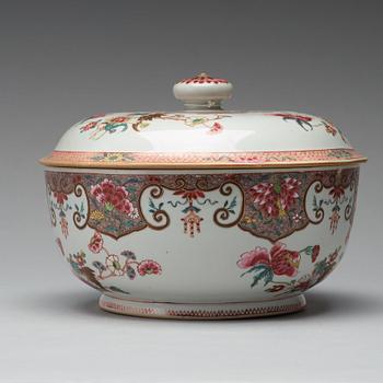 A famille rose tureen with cover, Qing dynasty, Yongzheng (1723-35).