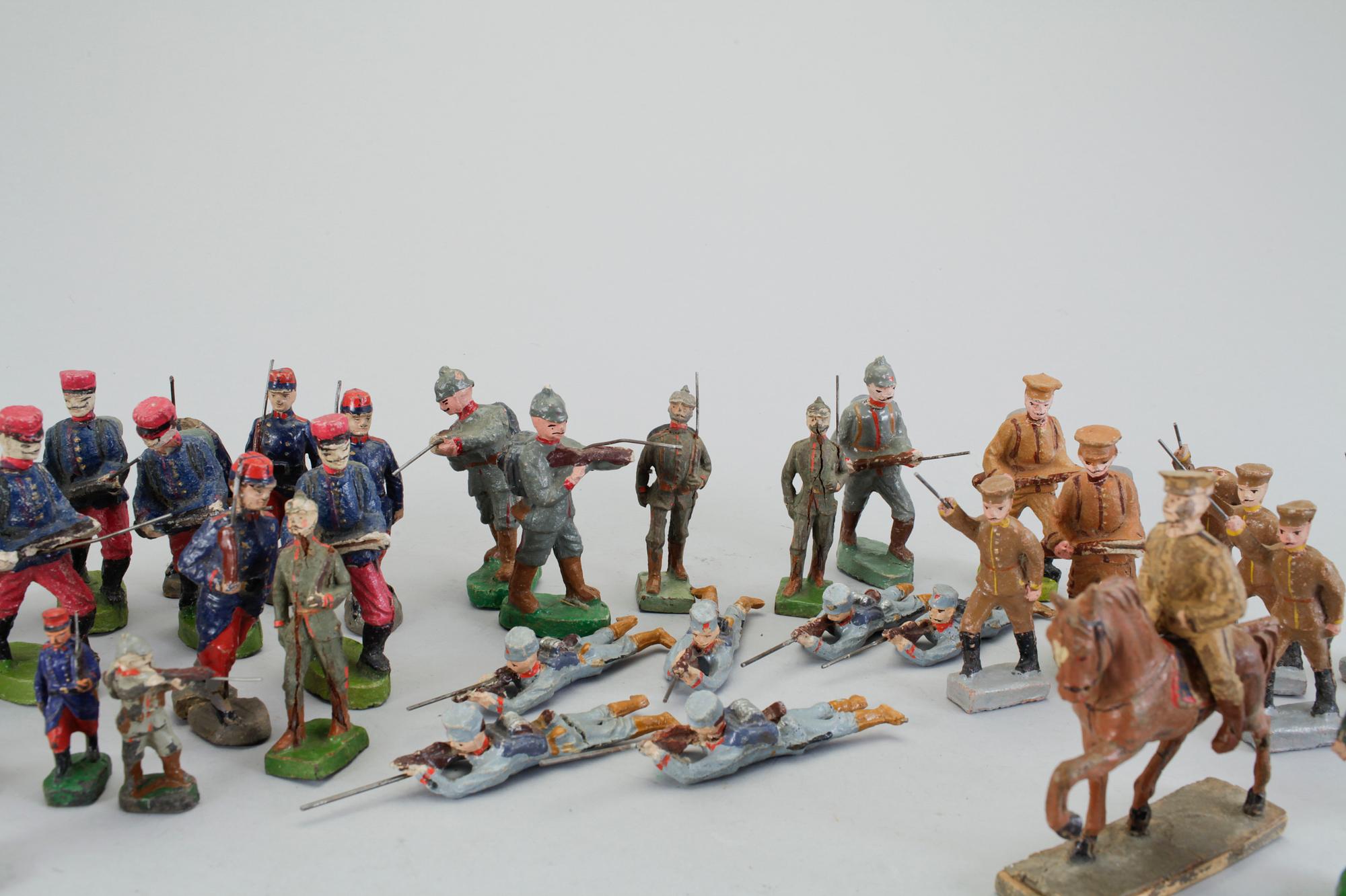 FIGURER, elastolin, ca 40 st.