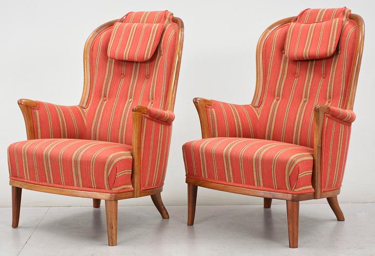 FÅTÖLJER, ett par, "Vår Fru", Carl Malmsten, för AB O.H. Sjögren, Tranås.