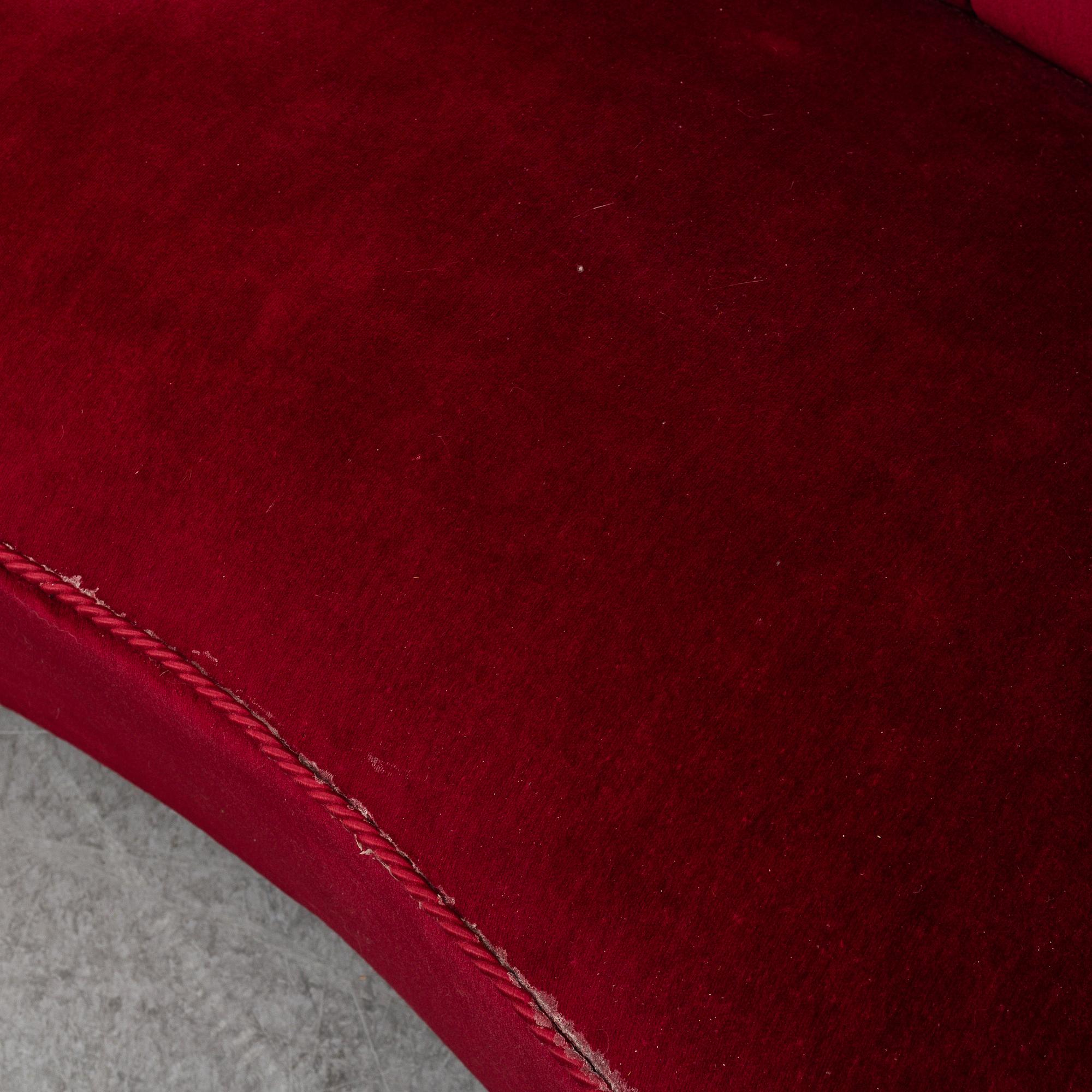 OTTO SCHULZ, attributed to. A Swedish Modern sofa, 1940's.