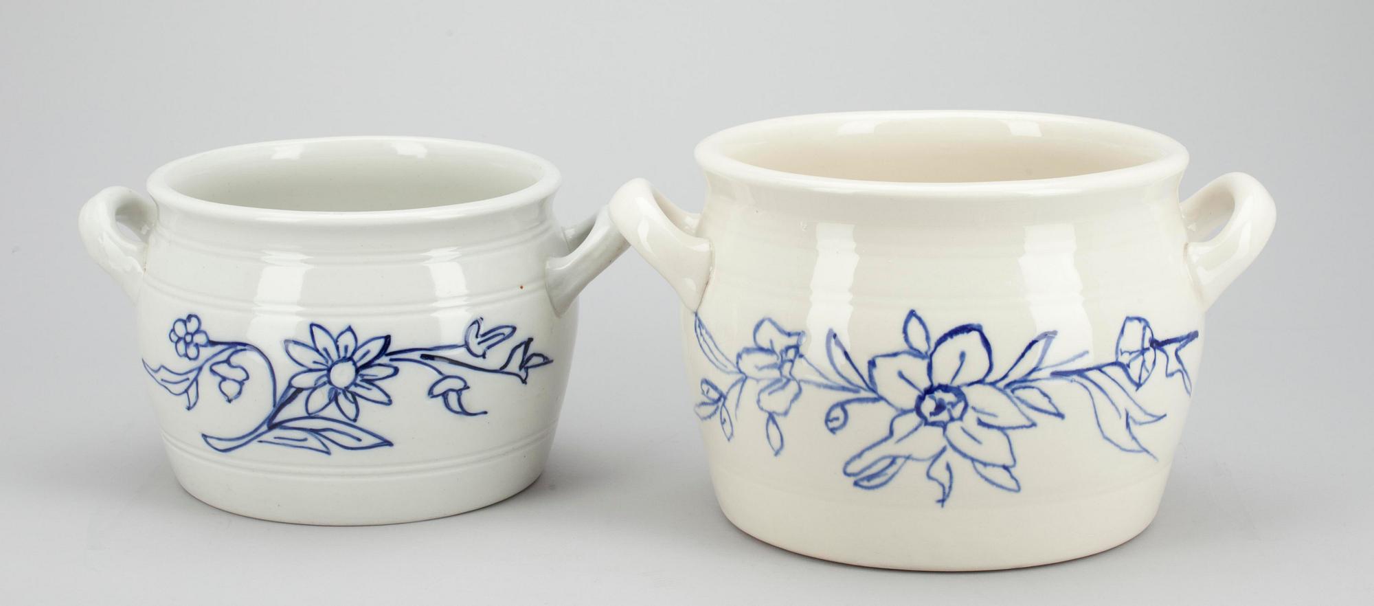 SMÖRBYTTOR, 2 st, fajans, Arabia 1932-49.