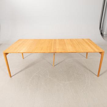 Nirvan Richter, dining table, "Brett Dining Table, Norrgavel".