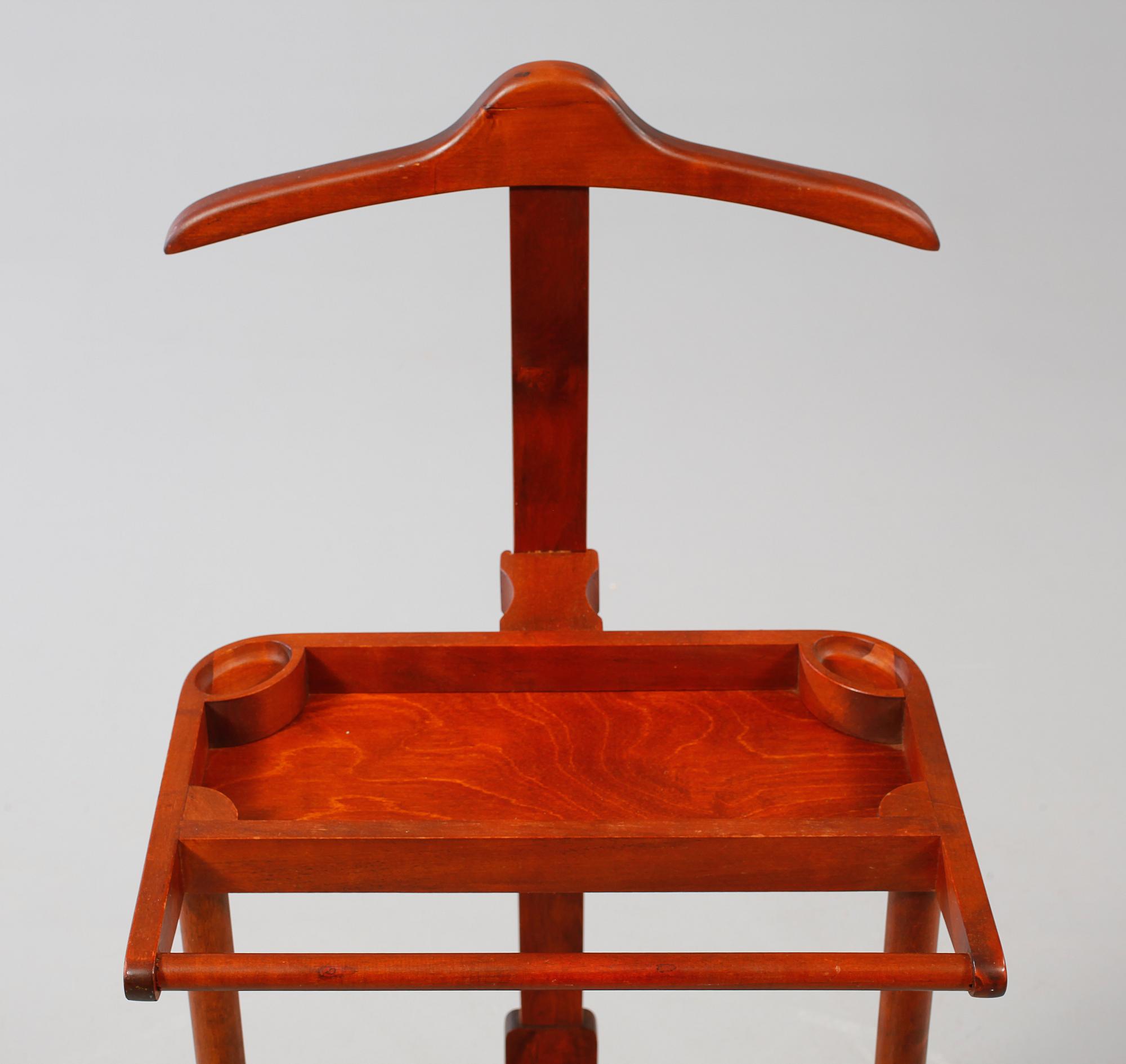 HERRBETJÄNT, 1900-talets andra hälft.